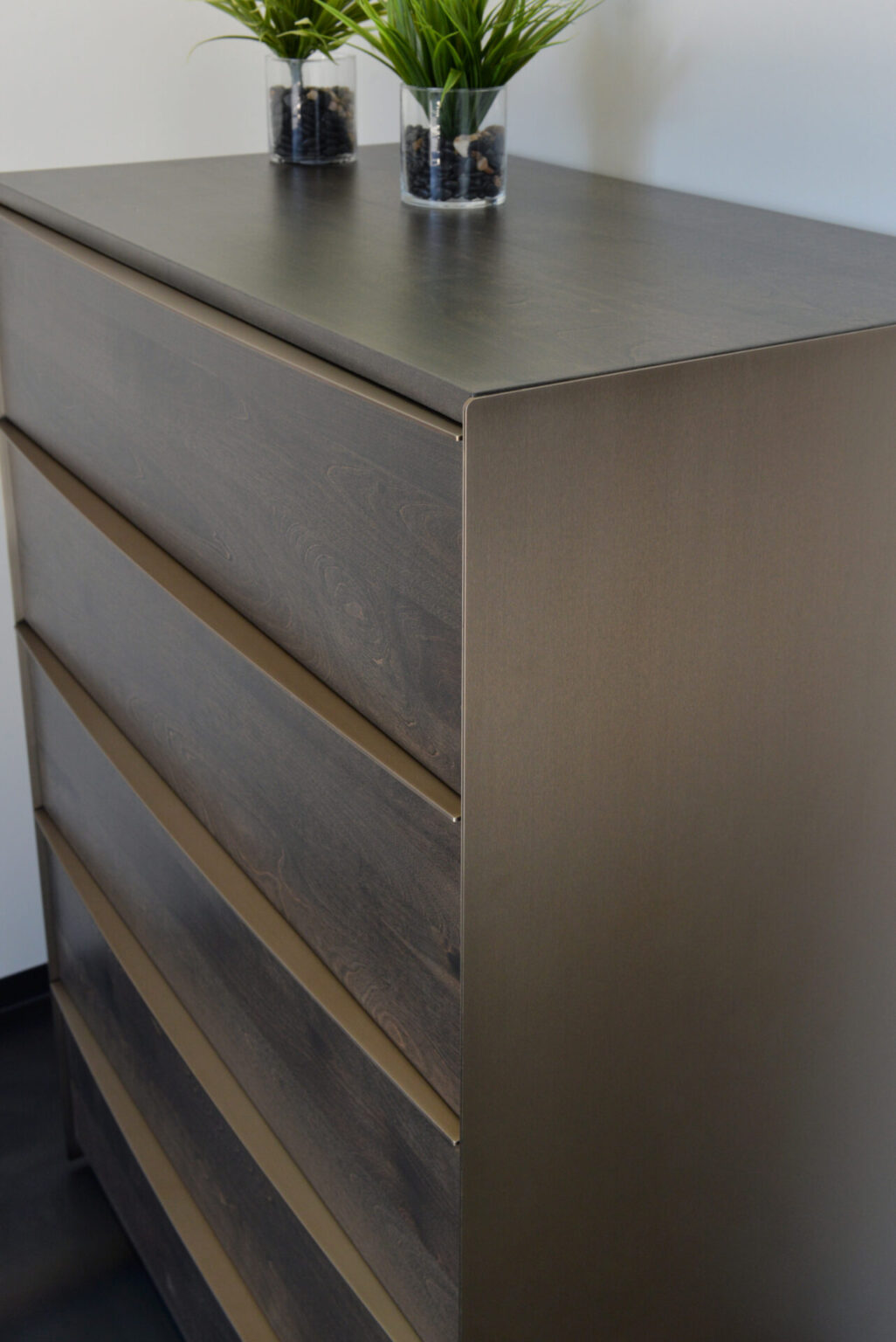 Bedroom Storage Roots - Trica